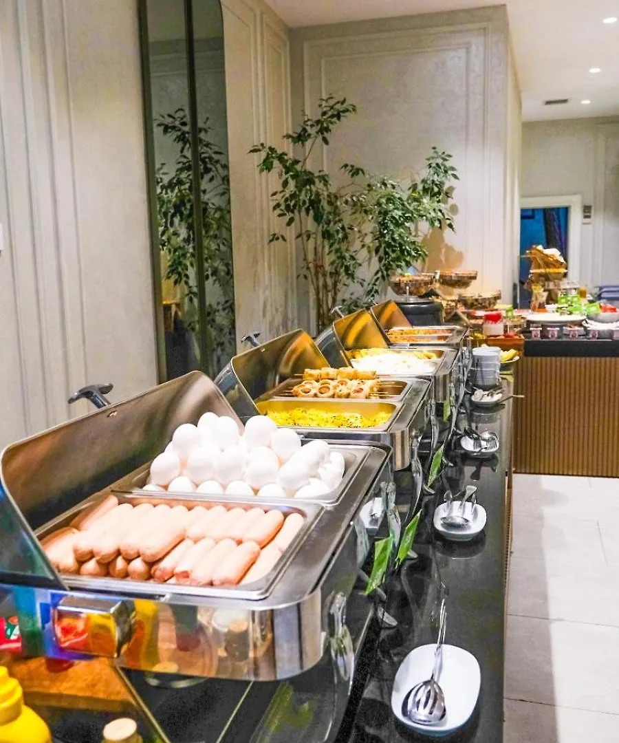 Grand Midway Hotel Baku