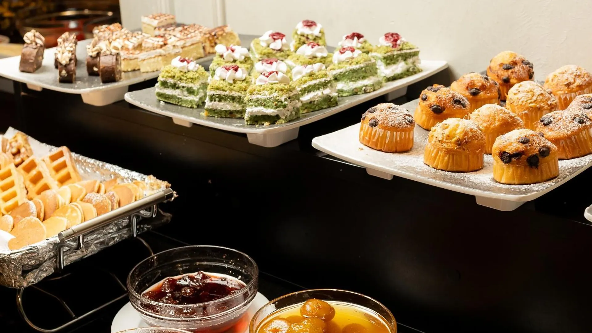 Grand Midway Hotel Baku